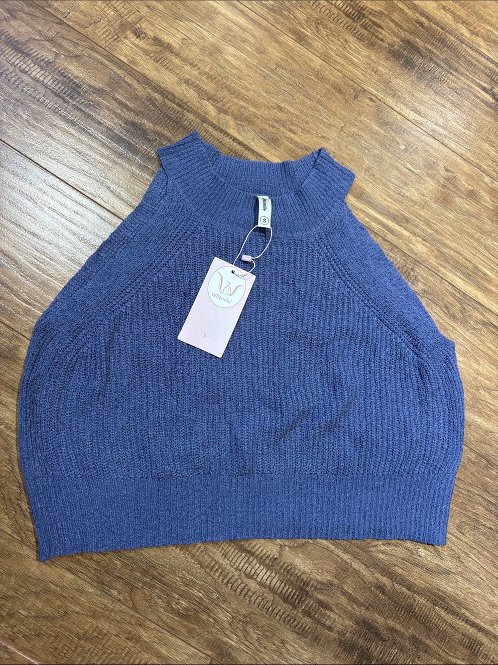 Sleeveless Knit Crop Top - Blue